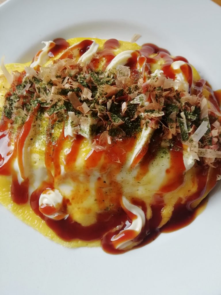 Tonpeiyaki (Wie Okonomiyaki)
